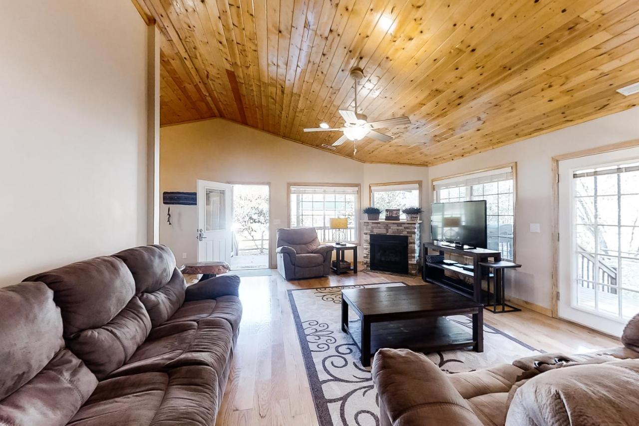 3 Bed 2 Bath Vacation Home In Whittier Exteriör bild